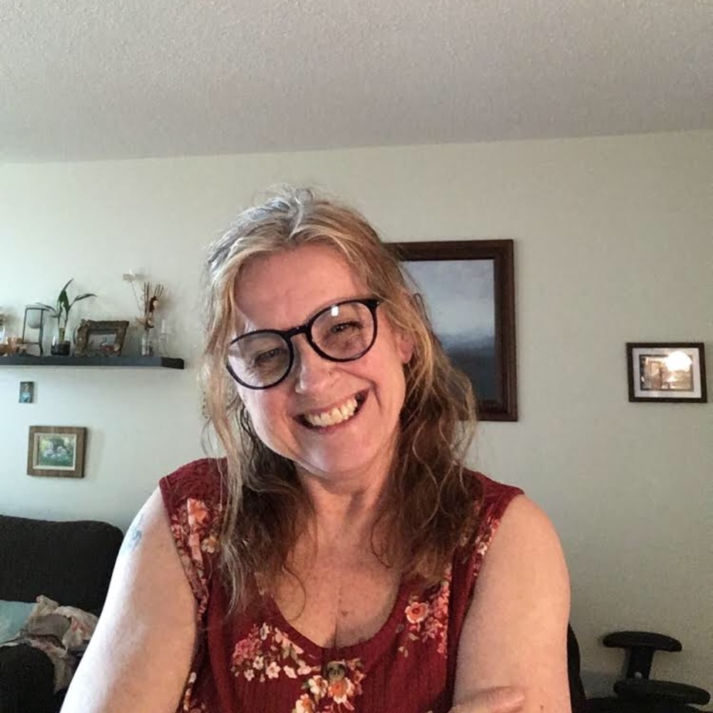 Meet your Posher, Kim